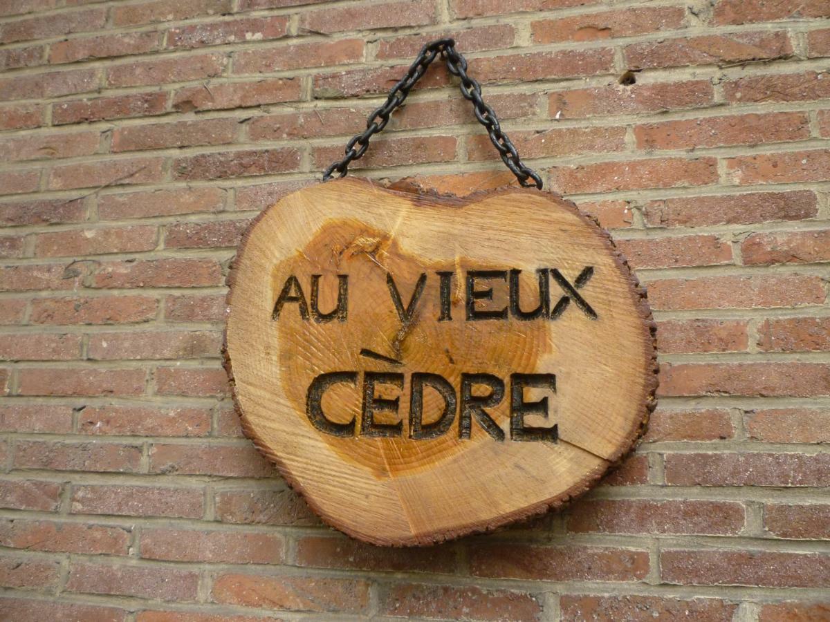 Bed and Breakfast Au Vieux Cedre Mouvaux Екстер'єр фото