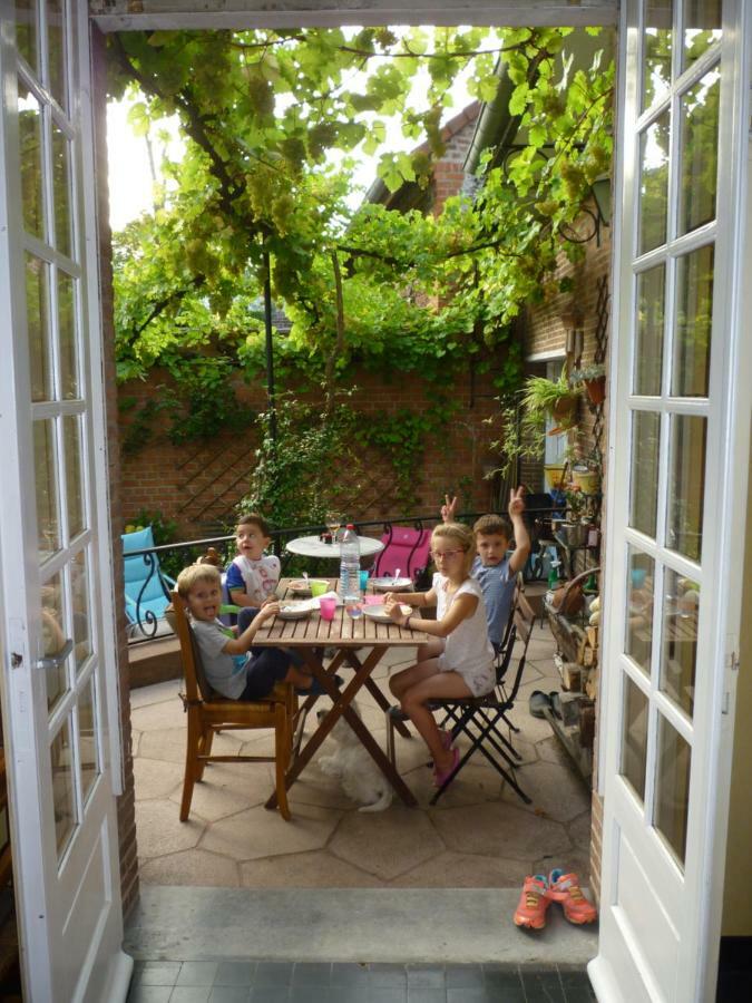 Bed and Breakfast Au Vieux Cedre Mouvaux Екстер'єр фото